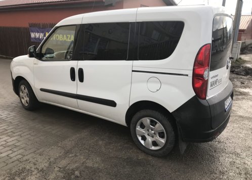 Opel Combo DE