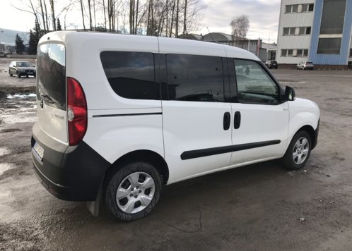 Opel Combo DE