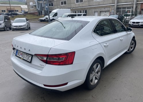 Škoda Superb NO807DC