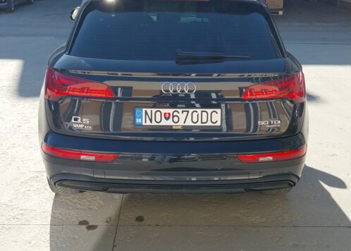 Audi Q5 NO670DC