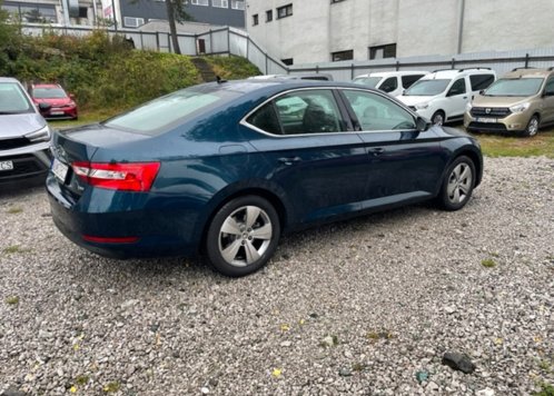 Škoda Superb EN