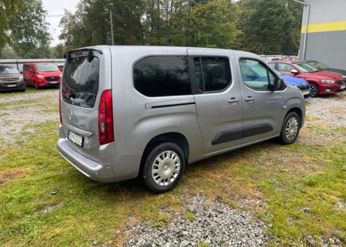 Opel Combo life 7. miestne automat